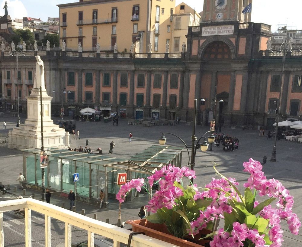 Dante & Beatrice Bed & Breakfast Napoli Dış mekan fotoğraf