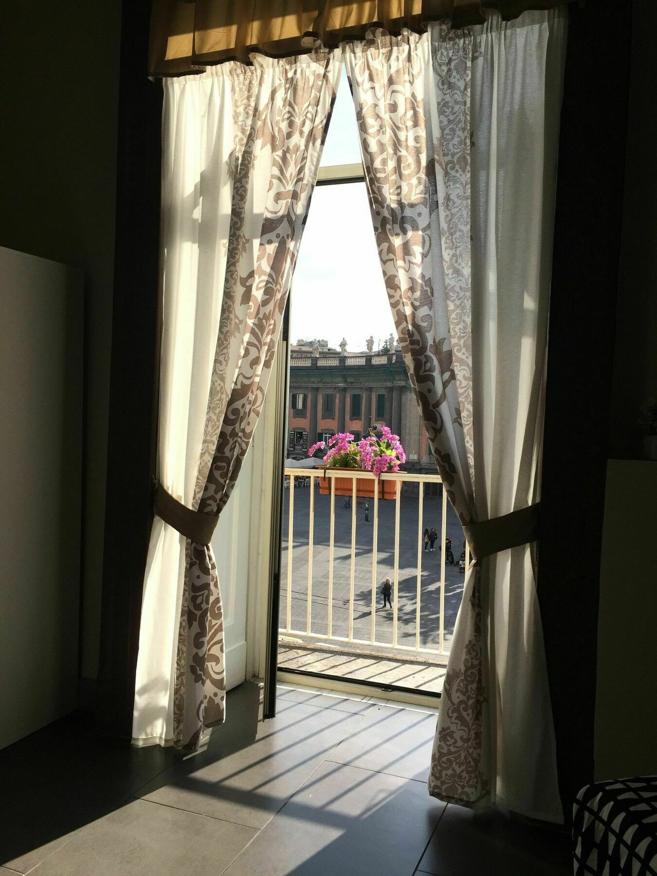 Dante & Beatrice Bed & Breakfast Napoli Dış mekan fotoğraf